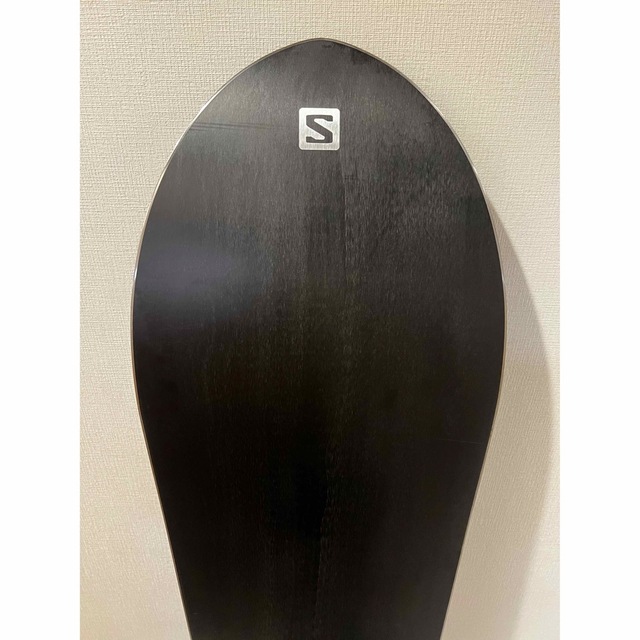 SALOMON(サロモン)のサロモンHPS-WOLLE NYVELTFISH 157 板のみ スポーツ/アウトドアのスノーボード(ボード)の商品写真