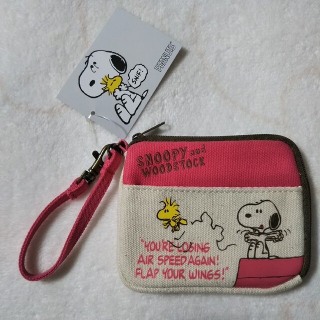 SNOOPY - ラスト１点⚠️新品タグ付き☆スヌーピー☆帆布パスケース付