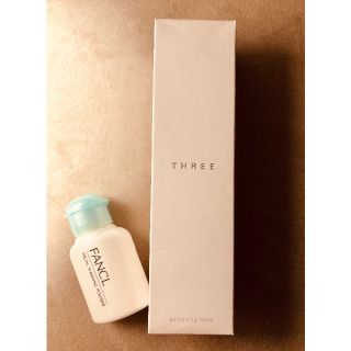 スリー(THREE)の新品 THREE バランシング フォーム120g＋プレゼント(洗顔料)