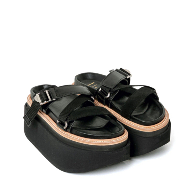 【500円引きクーポン】 Sacai 完売　最新 - sacai Hybrid 36 size Sandals Belt サンダル