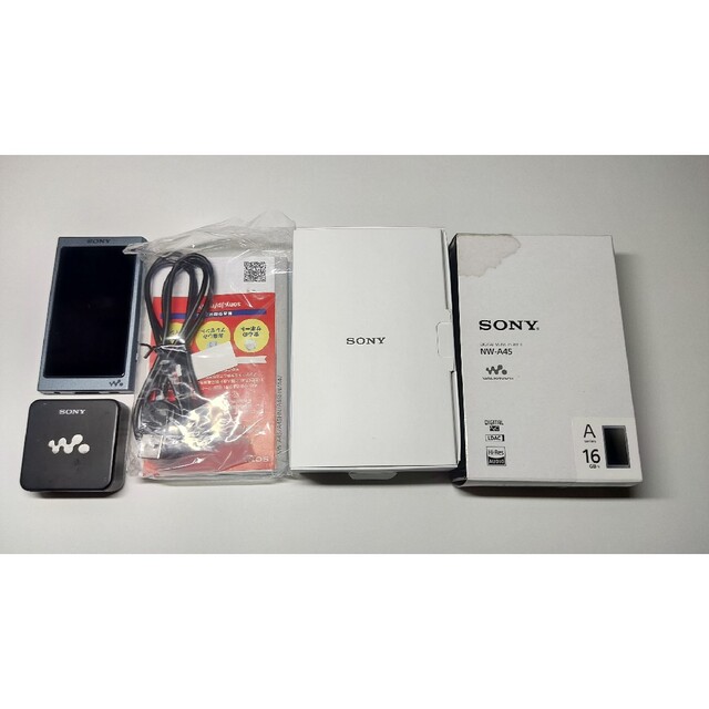 WALKMAN(ウォークマン)のウォークマンAシリーズ16GB　※必ず商品説明を一読お願いします。 スマホ/家電/カメラのオーディオ機器(ポータブルプレーヤー)の商品写真