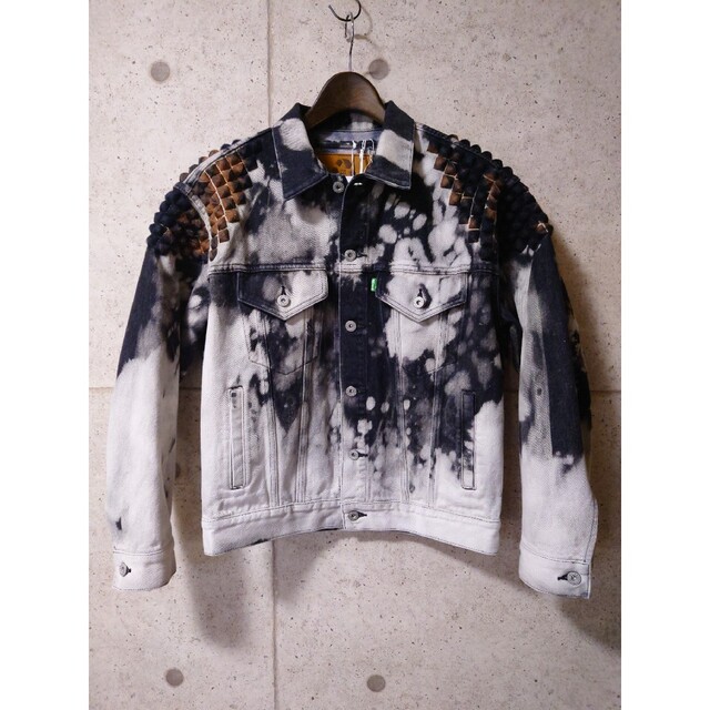 doublet(ダブレット)のダブレット シリアルNo.1 RECYCLE PUNK DENIM JACKET レディースのジャケット/アウター(Gジャン/デニムジャケット)の商品写真