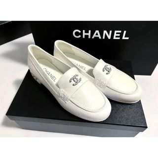 CHANEL - シャネル CCターンロック ローファー ブラックの通販|ラクマ