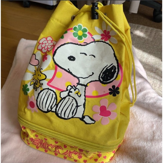 SNOOPY(スヌーピー)のプールバッグ　スヌーピー キッズ/ベビー/マタニティのこども用バッグ(その他)の商品写真