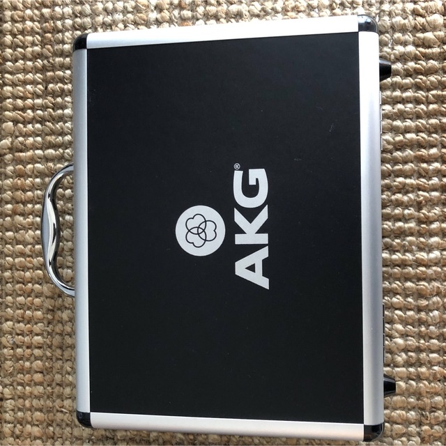 AKG C214 コンデンサーマイク