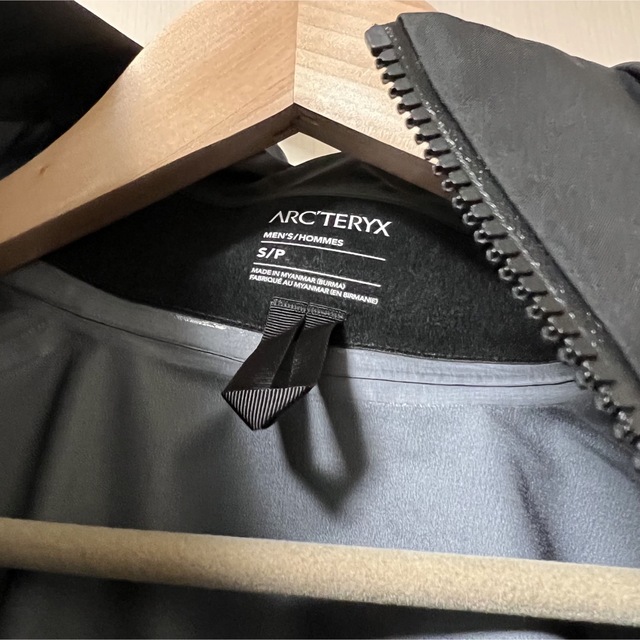 ARC'TERYX(アークテリクス)のアークテリクス　ベータAR メンズのジャケット/アウター(マウンテンパーカー)の商品写真