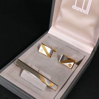 ダンヒル(Dunhill)の【美品】Dunhillダンヒル　カフス・タイピンセット　ロゴ　ゴールド　シルバー(ネクタイピン)