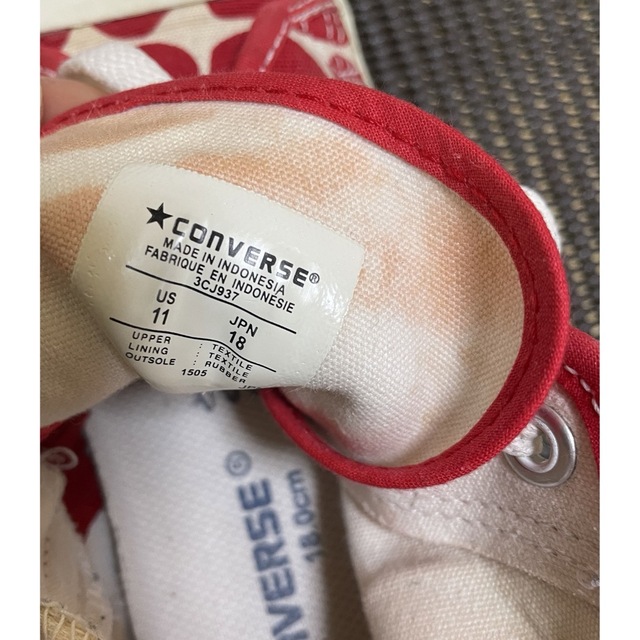 CONVERSE(コンバース)のコンバース　ハイカット　赤　ドット　18センチ キッズ/ベビー/マタニティのキッズ靴/シューズ(15cm~)(スニーカー)の商品写真