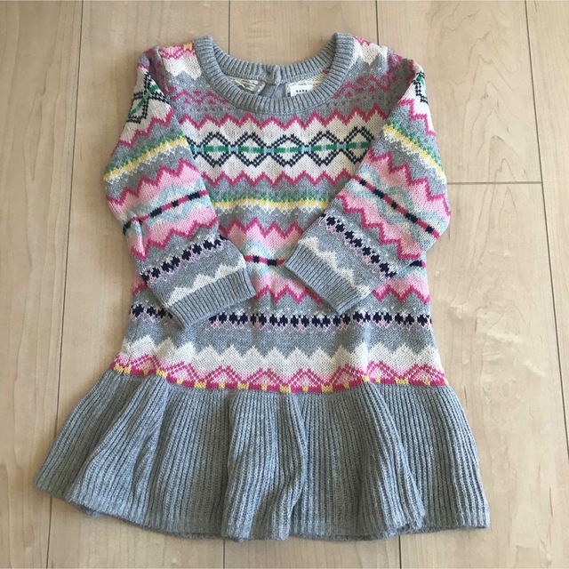 babyGAP(ベビーギャップ)のベビーギャップ　ニットワンピース　80cm 女の子　GAP キッズ/ベビー/マタニティのベビー服(~85cm)(ワンピース)の商品写真