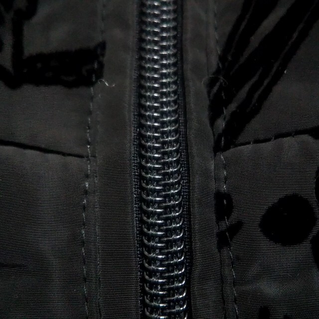 DESIGUAL(デシグアル)のデシグアル ダウンコート サイズ40 XL - レディースのジャケット/アウター(ダウンコート)の商品写真