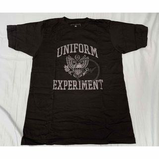 ユニフォームエクスペリメント(uniform experiment)のuniform experiment 香港オープン記念スペシャルTシャツ(Tシャツ/カットソー(半袖/袖なし))