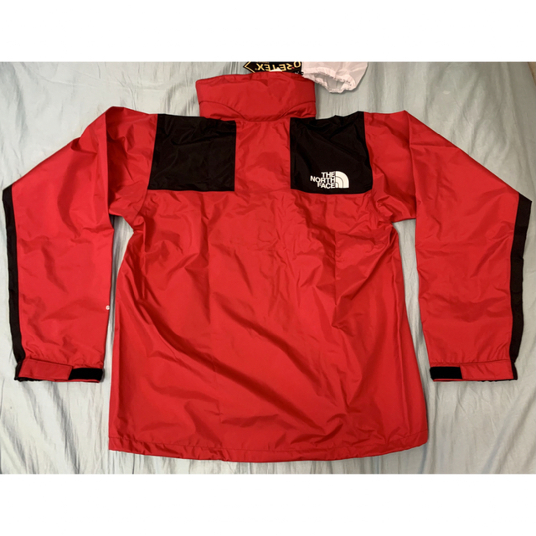 THE NORTH FACE(ザノースフェイス)のTNFレッド完売品・Mountain Raintex Jacket Lサイズ メンズのジャケット/アウター(マウンテンパーカー)の商品写真