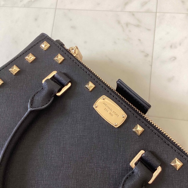 ✨Michael Kors ショルダーバック 2way スタッズ 斜め掛け
