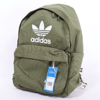 アディダス(adidas)のadidas アディダス　バックパック　グリーン　未使用品　タグ付き(バッグパック/リュック)