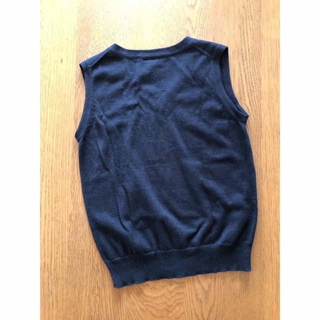 COMME CA ISM(コムサイズム)のCOMME CA ISM  ベスト  130 キッズ/ベビー/マタニティのキッズ服男の子用(90cm~)(ニット)の商品写真