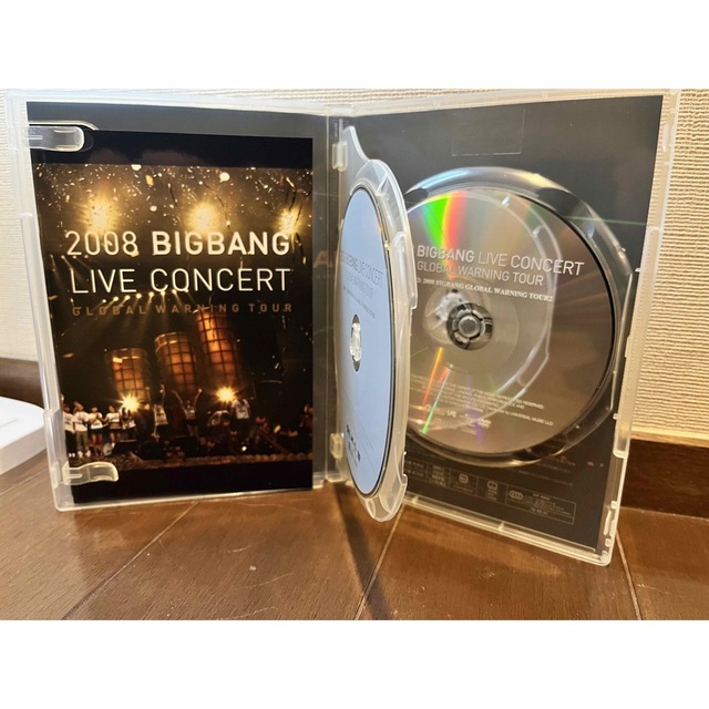 BIGBANG(ビッグバン)のBIGBANG concert DVD 5枚セット(シール付き) エンタメ/ホビーのDVD/ブルーレイ(ミュージック)の商品写真
