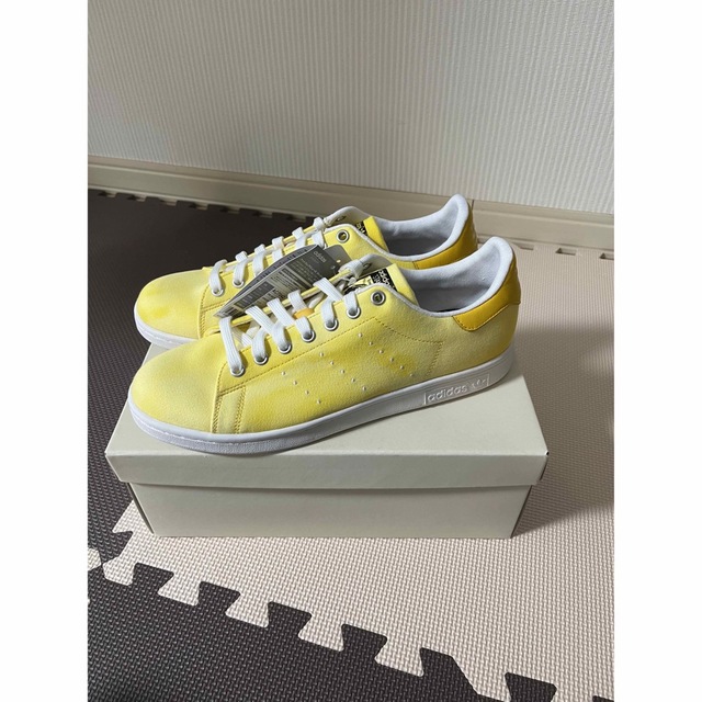 adidas(アディダス)のADIDAS STAN SMITH PHARRELL HOLI YELLOW メンズの靴/シューズ(スニーカー)の商品写真