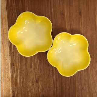 ルクルーゼ(LE CREUSET)の★らくらく子様専用★中古　ル・クルーゼ　フラワーディッシュS(食器)