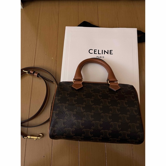 一部予約!】 celine - 値下げしました 本日発送 CELINE トリオンフ