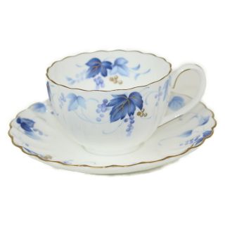 NIKKO Company カップ&ソーサー ホワイト ブルー系 白 青系 FINE BONE CHINA ファインボーンチャイナ レディース お祝い プレゼント 贈り物 コップ 食器 ぶどう 葉っぱ コーヒー 紅茶【中古】 松前R56号店(その他)