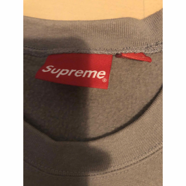 Supreme(シュプリーム)のsupreme small box crewneck 22ss キムタク　XL メンズのトップス(スウェット)の商品写真