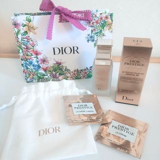 ディオール(Dior)のディオール　プレステージ　ホワイト　ル　プロテクター　UV　ミネラル　BB 01(BBクリーム)