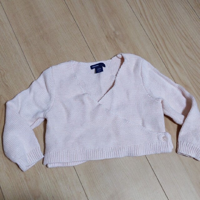 薄ピンクニットセーター　80 キッズ/ベビー/マタニティのベビー服(~85cm)(カーディガン/ボレロ)の商品写真