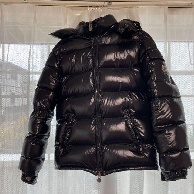 好評 MONCLER - 【美品】MONCLERメンズダウンジャケットMサイズ ダウン ...