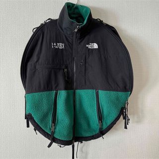 エムエムシックス(MM6)のMM6xTHE North Face サークル型ベストM(ブルゾン)