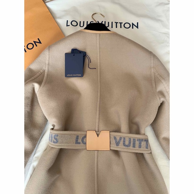 LOUIS VUITTON(ルイヴィトン)の試着のみルイヴィトン21AWラップロングコート34 モノグラム柄 レディースのジャケット/アウター(ロングコート)の商品写真