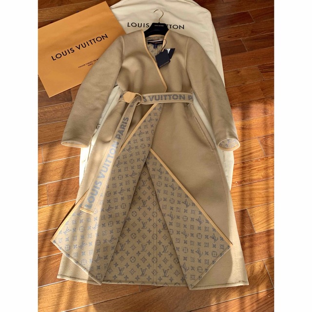 LOUIS VUITTON - 試着のみルイヴィトン21AWラップロングコート34