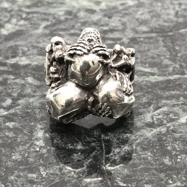 THREE WISE SKULLS RING【CRAZY PIG】 流行に 14739円 www.gold-and