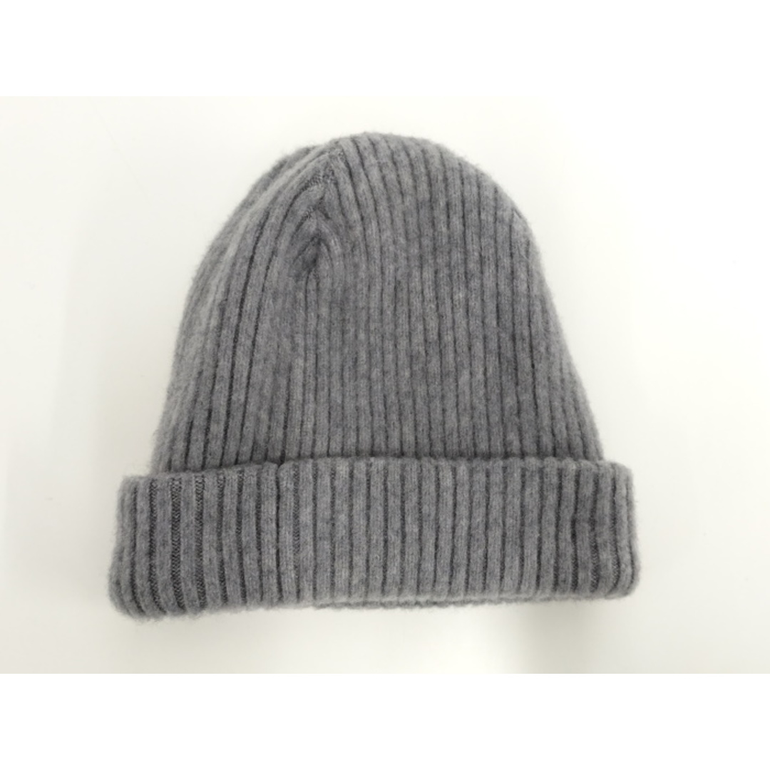 CHANEL - CHANEL ニット帽 帽子 ロゴ カシミア グレー AA8445 CHANEL - CHANEL ニット帽 帽子 ロゴ カシミア グレー AA8445