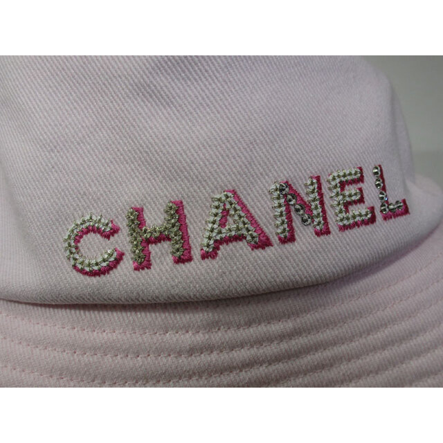 CHANEL(シャネル)のCHANEL ロゴ バケット ハット 帽子 スパンコール ラインストーン レディースの帽子(ハット)の商品写真