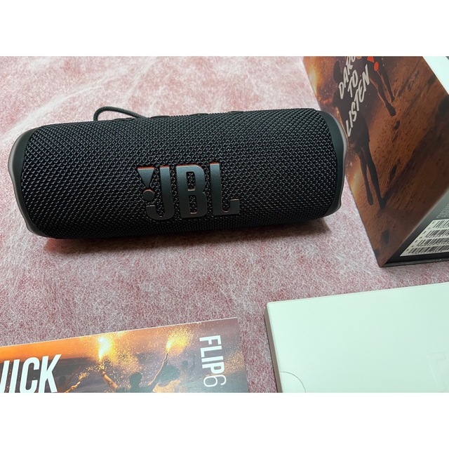 Flip(フリップ)のJBL FLIP6 Black スマホ/家電/カメラのオーディオ機器(スピーカー)の商品写真