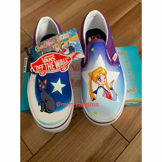 セーラームーン　vans クラシックスリッポン　プリティガーディアンズ　キッズ