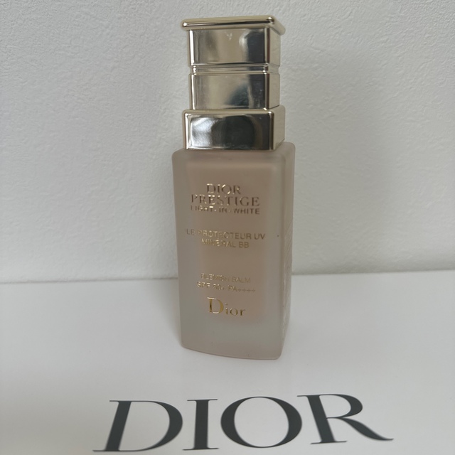 Dior(ディオール)のDiorプレステージ　ホワイト　ル　プロテクターUV ミネラル　BB コスメ/美容のベースメイク/化粧品(BBクリーム)の商品写真