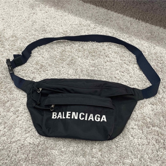 2022セール Balenciaga - BALENCIAGA ボディバッグ ショルダーバッグ