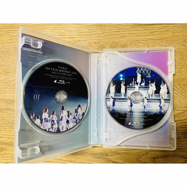 乃木坂46(ノギザカフォーティーシックス)の乃木坂46 3rd BIRTHDAY LIVE 完全生産限定盤Blu-ray エンタメ/ホビーのDVD/ブルーレイ(ミュージック)の商品写真