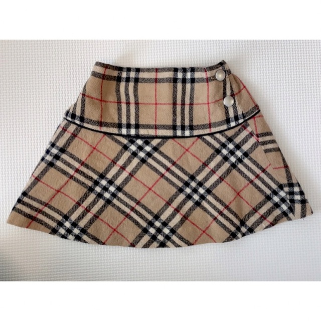 BURBERRY(バーバリー)の【美品】★バーバリー★BURBERRY★スカート★90 キッズ/ベビー/マタニティのキッズ服女の子用(90cm~)(スカート)の商品写真