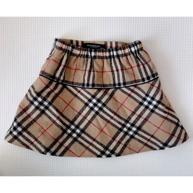 BURBERRY(バーバリー)の【美品】★バーバリー★BURBERRY★スカート★90 キッズ/ベビー/マタニティのキッズ服女の子用(90cm~)(スカート)の商品写真