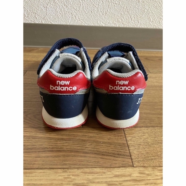 New Balance(ニューバランス)のニューバランス　スニーカー　17cm キッズ/ベビー/マタニティのキッズ靴/シューズ(15cm~)(スニーカー)の商品写真