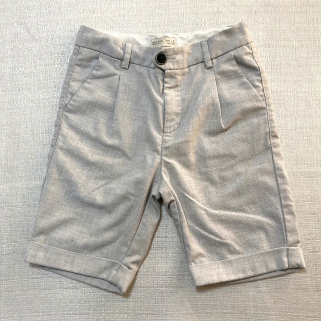 ZARA KIDS(ザラキッズ)のZARA ハーフパンツ　２点 キッズ/ベビー/マタニティのキッズ服男の子用(90cm~)(パンツ/スパッツ)の商品写真