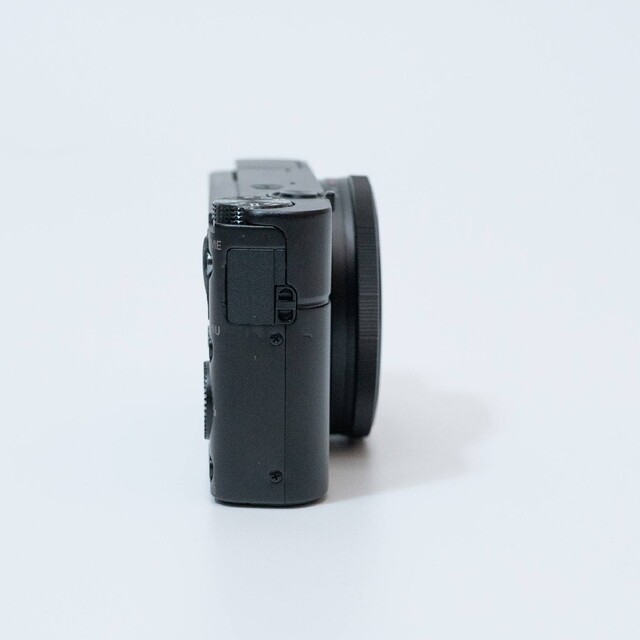 SONY RX100 初代 1インチセンサー　コンパクトカメラ　ソニー