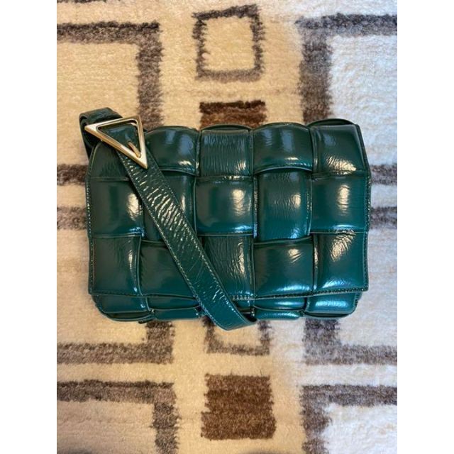 割引 Bottega Veneta - パテッドカセット レインツリー ショルダー