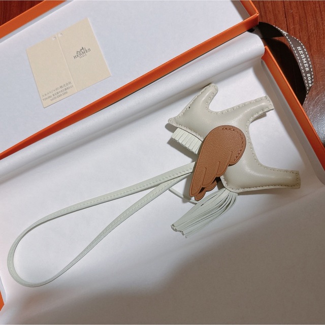 枚数限定 HERMES エルメス ロデオ チャーム PM - crumiller.com