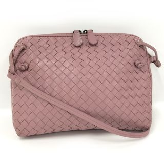 ボッテガヴェネタ(Bottega Veneta)のBOTTEGA VENETA ショルダーバッグ イントレチャート レザー ピンク(ショルダーバッグ)