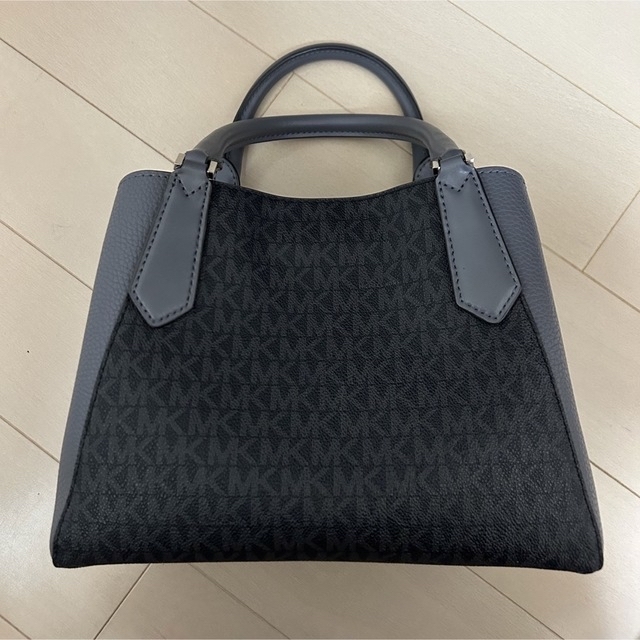 Michael Kors(マイケルコース)のマイケルコース ハンドバッグ 35F9SKFS1V  レディースのバッグ(ハンドバッグ)の商品写真