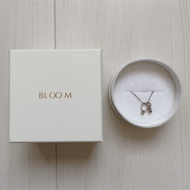 BLOOM - BLOOMイニシャルネックレス♡の通販 by sa's shop|ブルーム