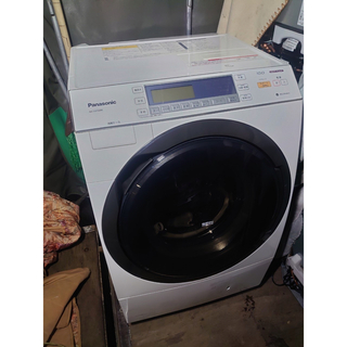 パナソニック(Panasonic)の【良品】パナソニック 10kg ドラム洗濯乾燥機 2015年製 関東甲信送料無料(洗濯機)